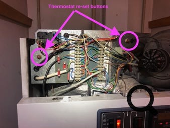 Powermax reset buttons - where to find them